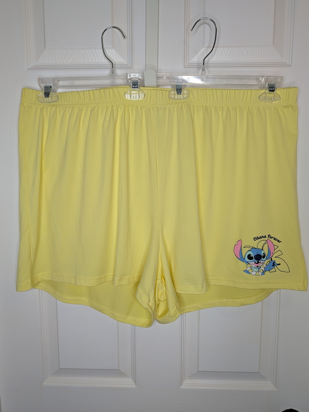 NWOT Disney Stitch Women's Pajama Shorts Yellow Plus Size 3X 'Ohana Forever'